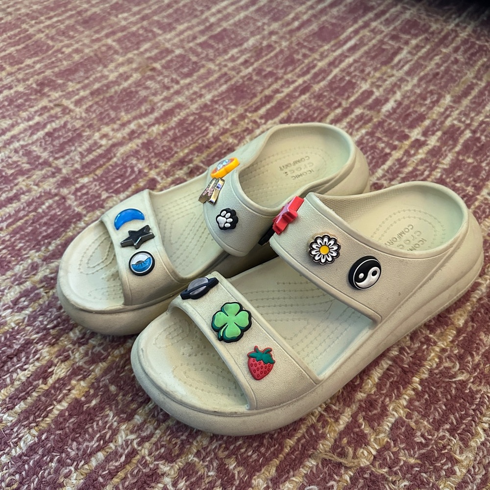 CROCS Cream Slide Platform Sandals with Colorful Charms
